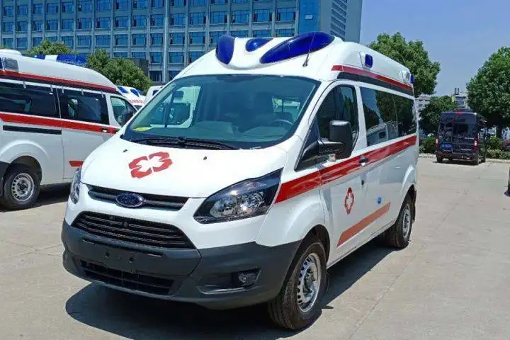 哈巴河县长途救护车转院